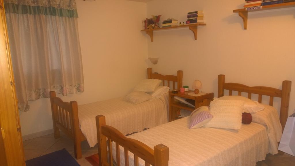 Ferienwohnung Casa Rosina Orosei Zimmer foto